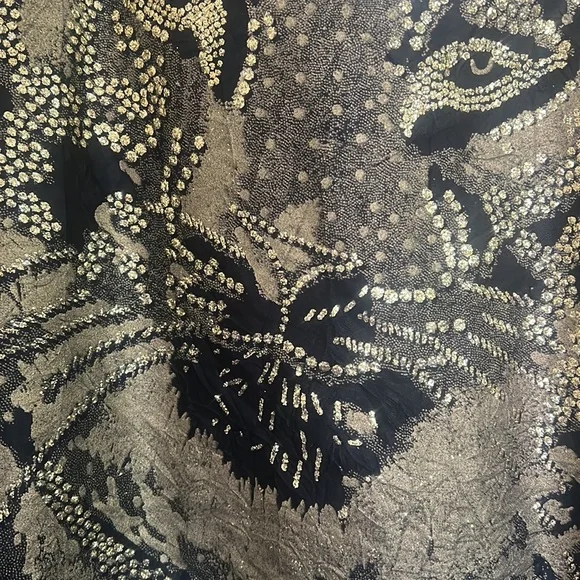 Vintage Bedazzled Gold Lion Long Sleeve Sweater - Picture 3 of 3